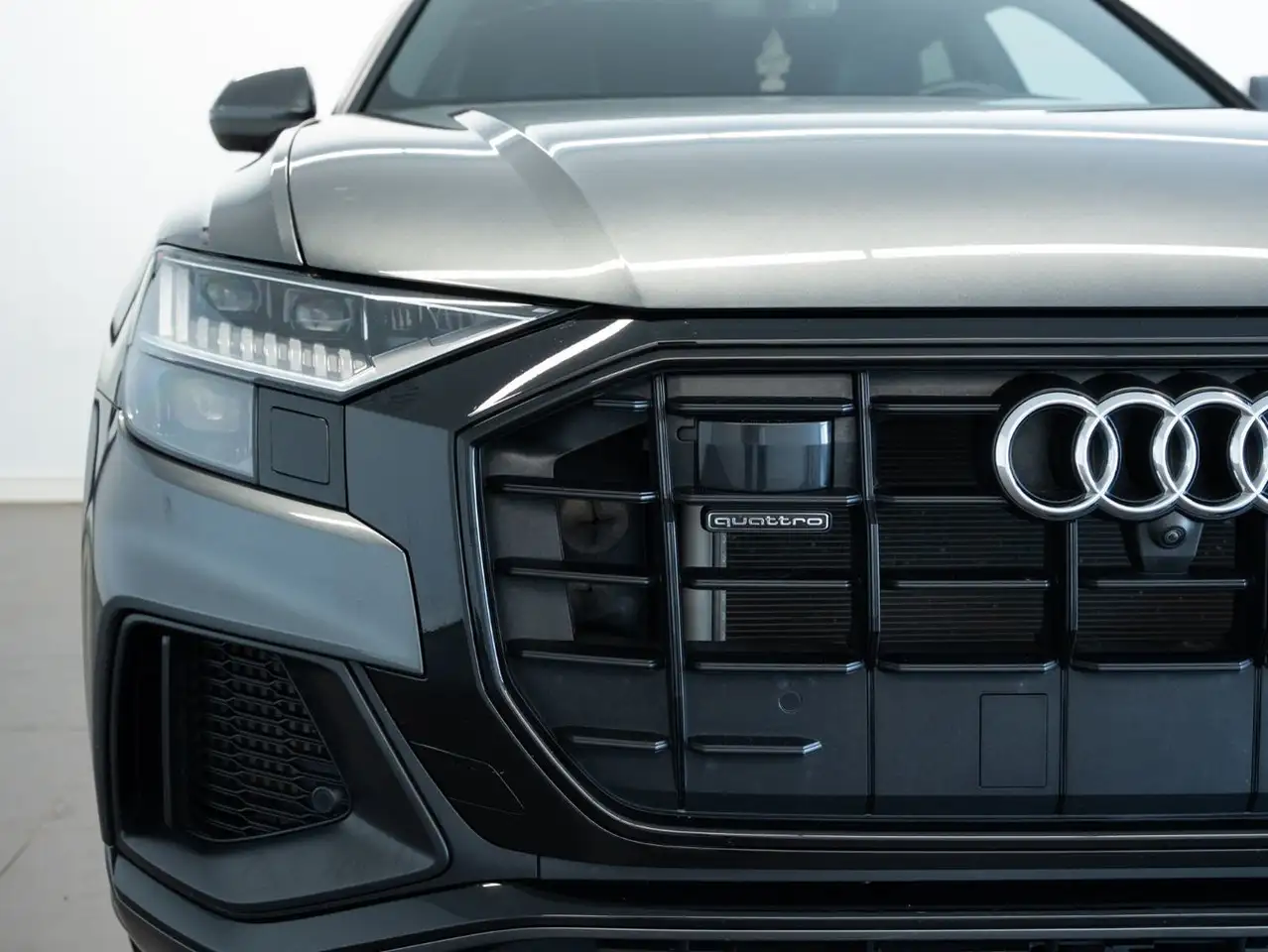 Audi Q8 - Image 7