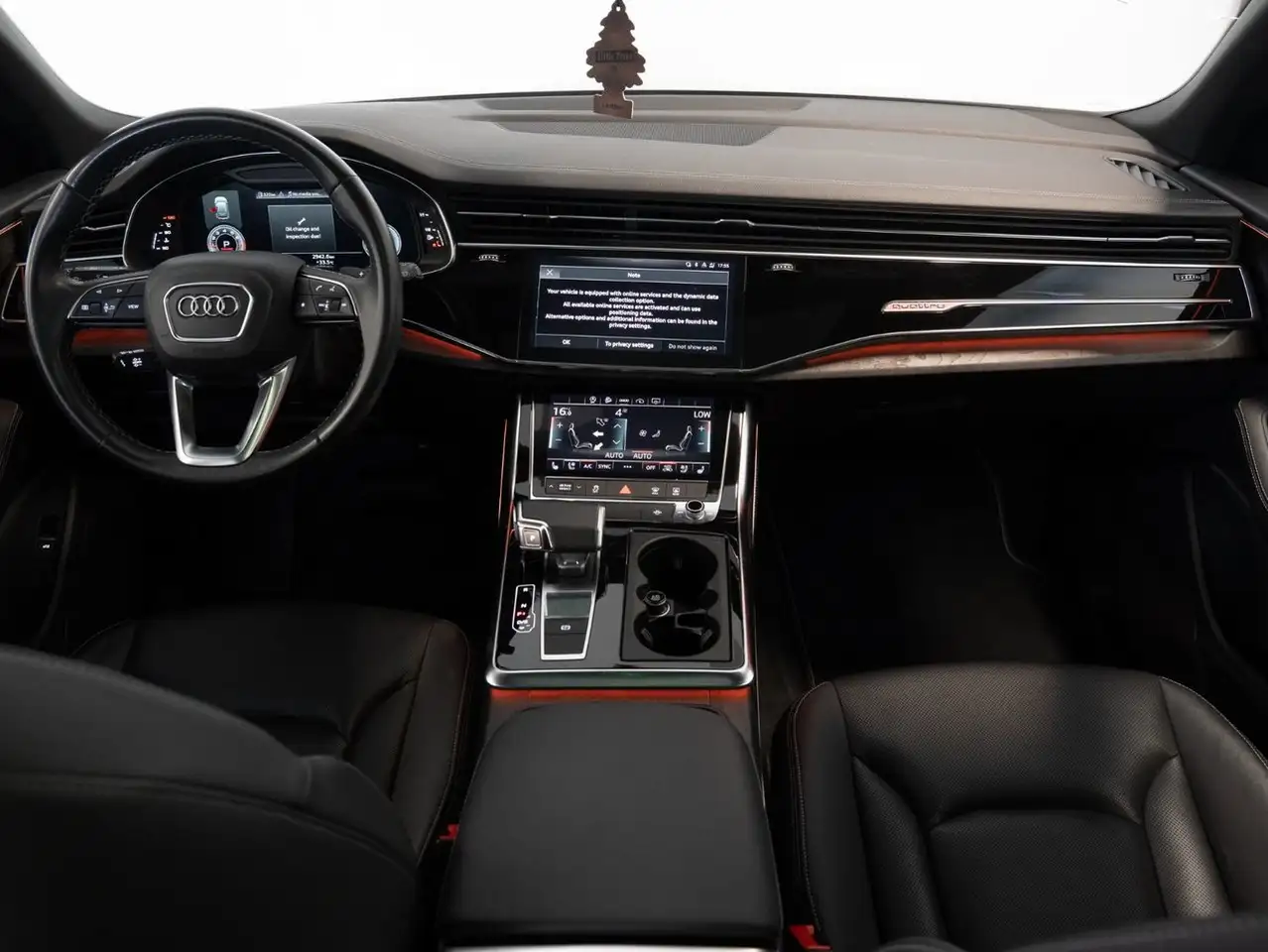 Audi Q8 - Image 10