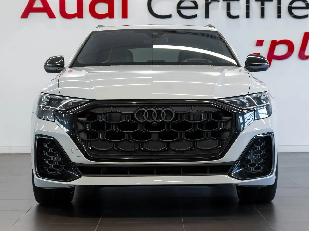 Audi SQ8 - Image 2