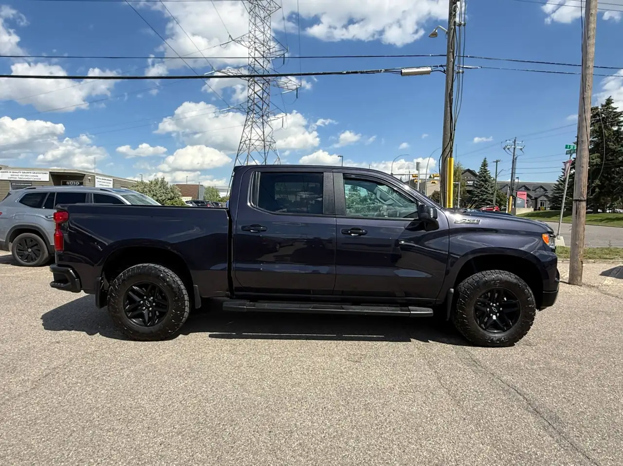 Chevrolet Silverado 1500 - Image 4