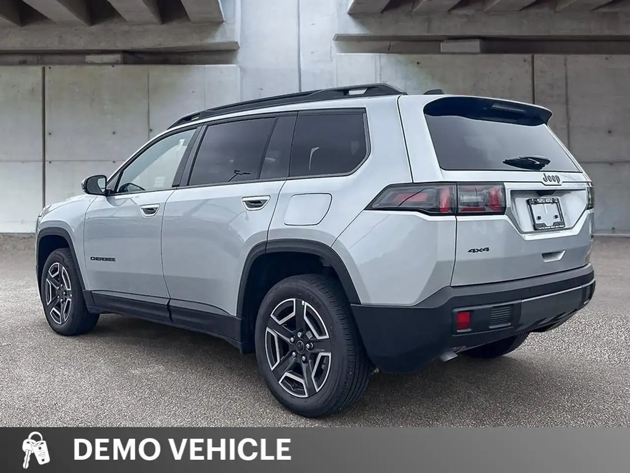 Jeep Cherokee - Image 5