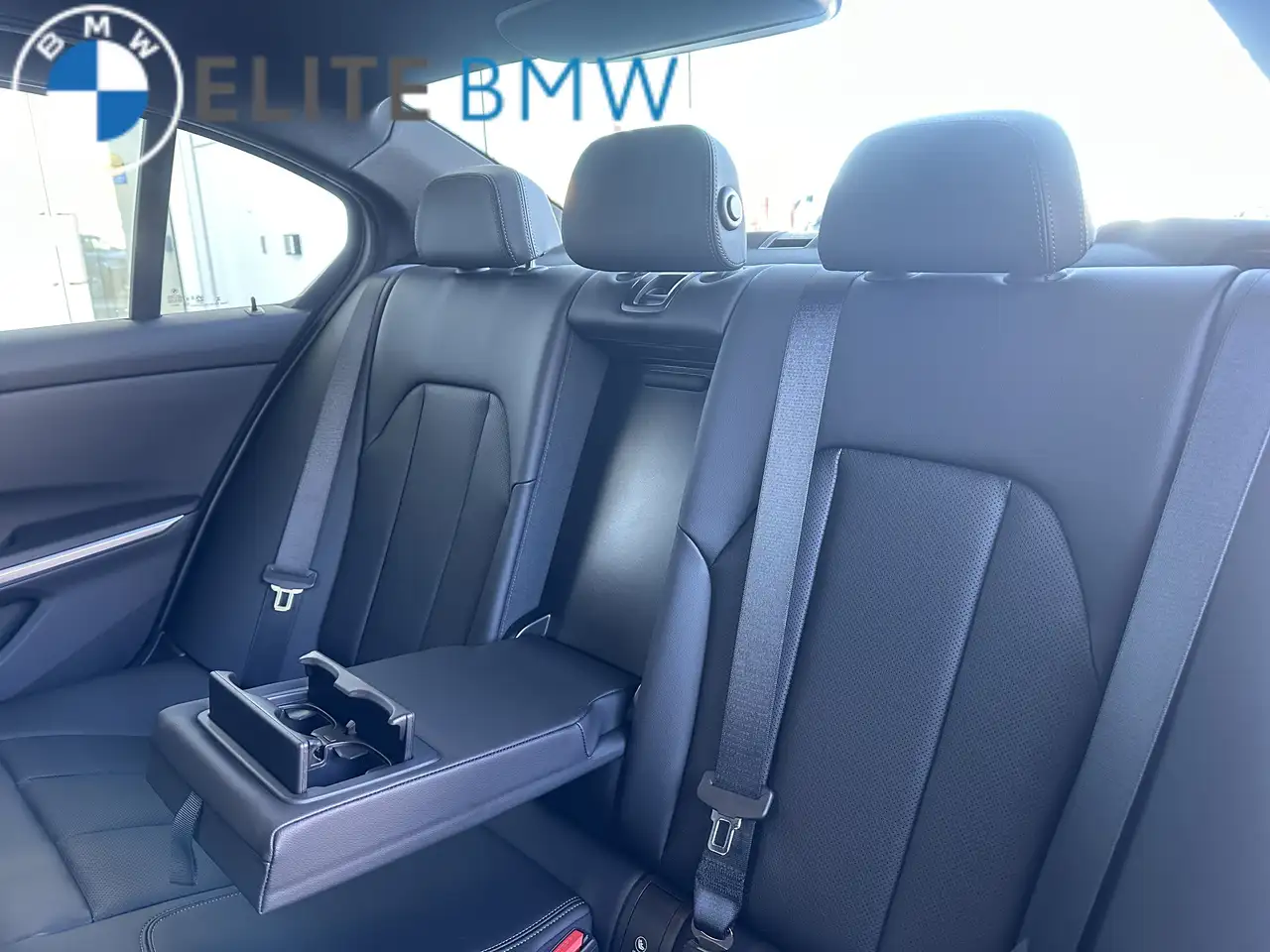BMW 3 Series - Image 23