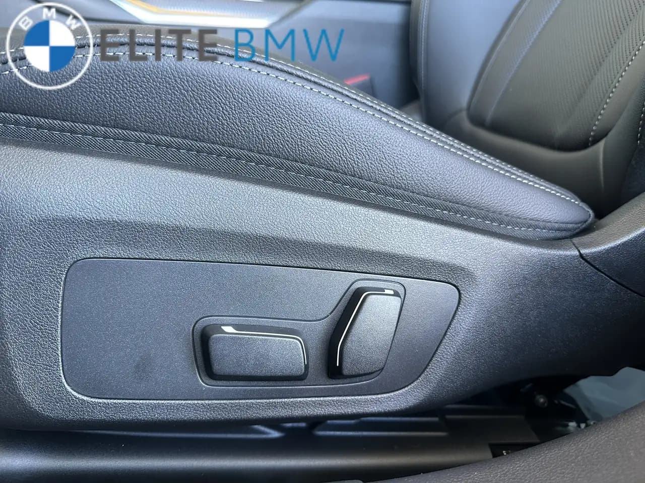 BMW 3 Series - Image 8