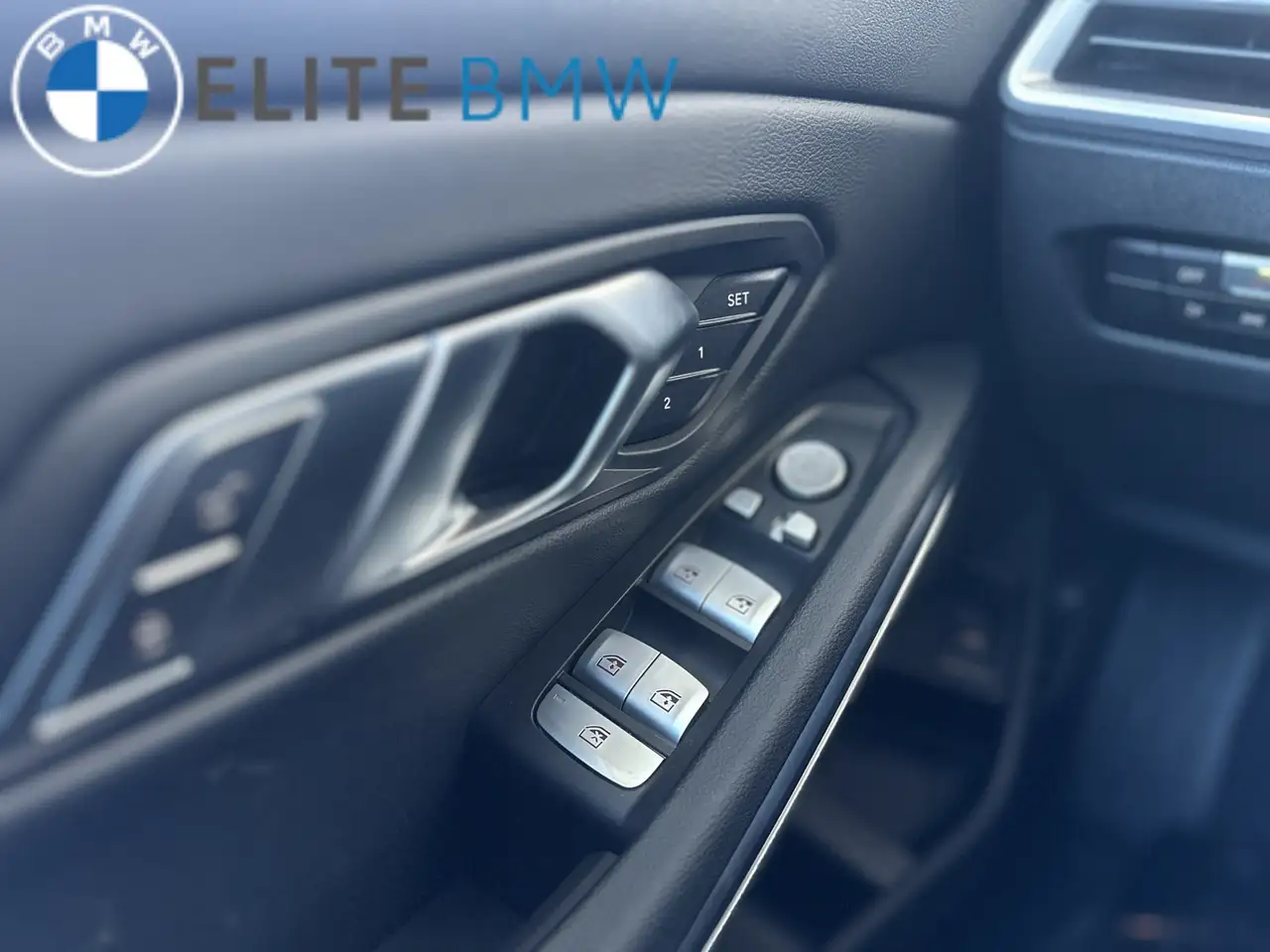 BMW 3 Series - Image 15