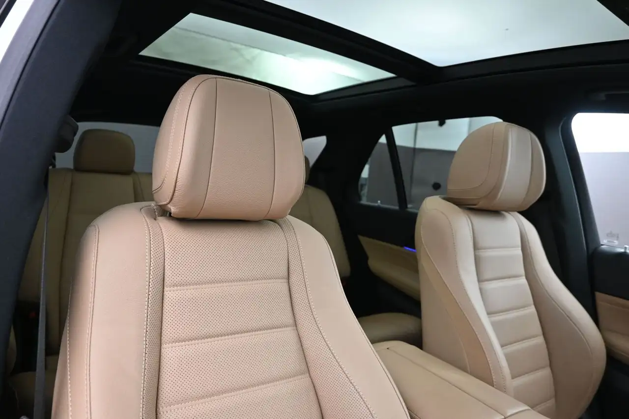 Mercedes-Benz GLE - Image 37