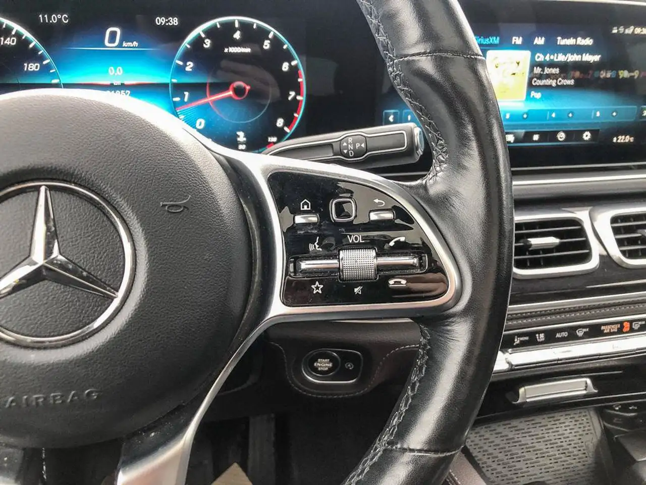 Mercedes-Benz GLE - Image 18
