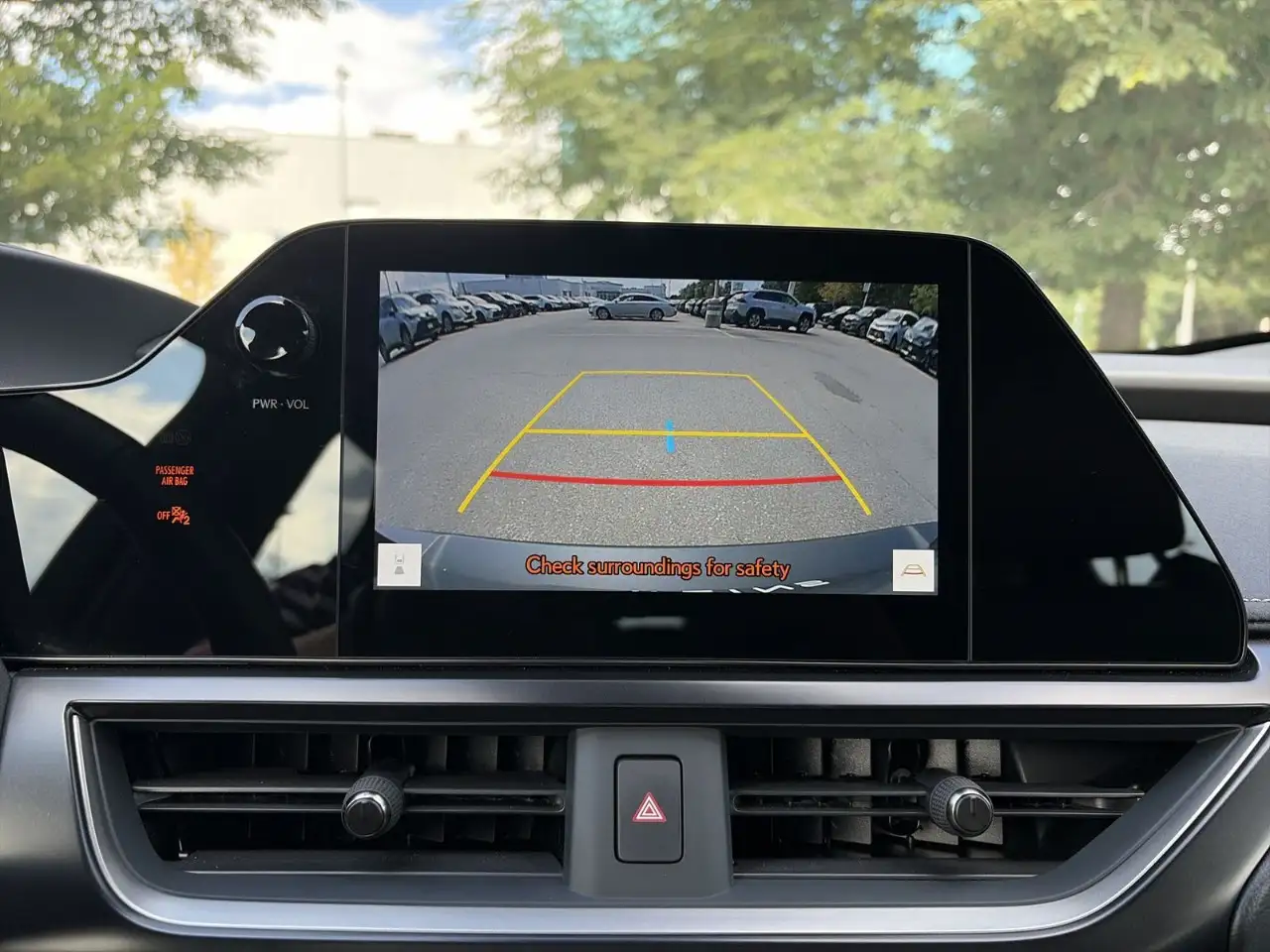 Lexus UX - Image 20