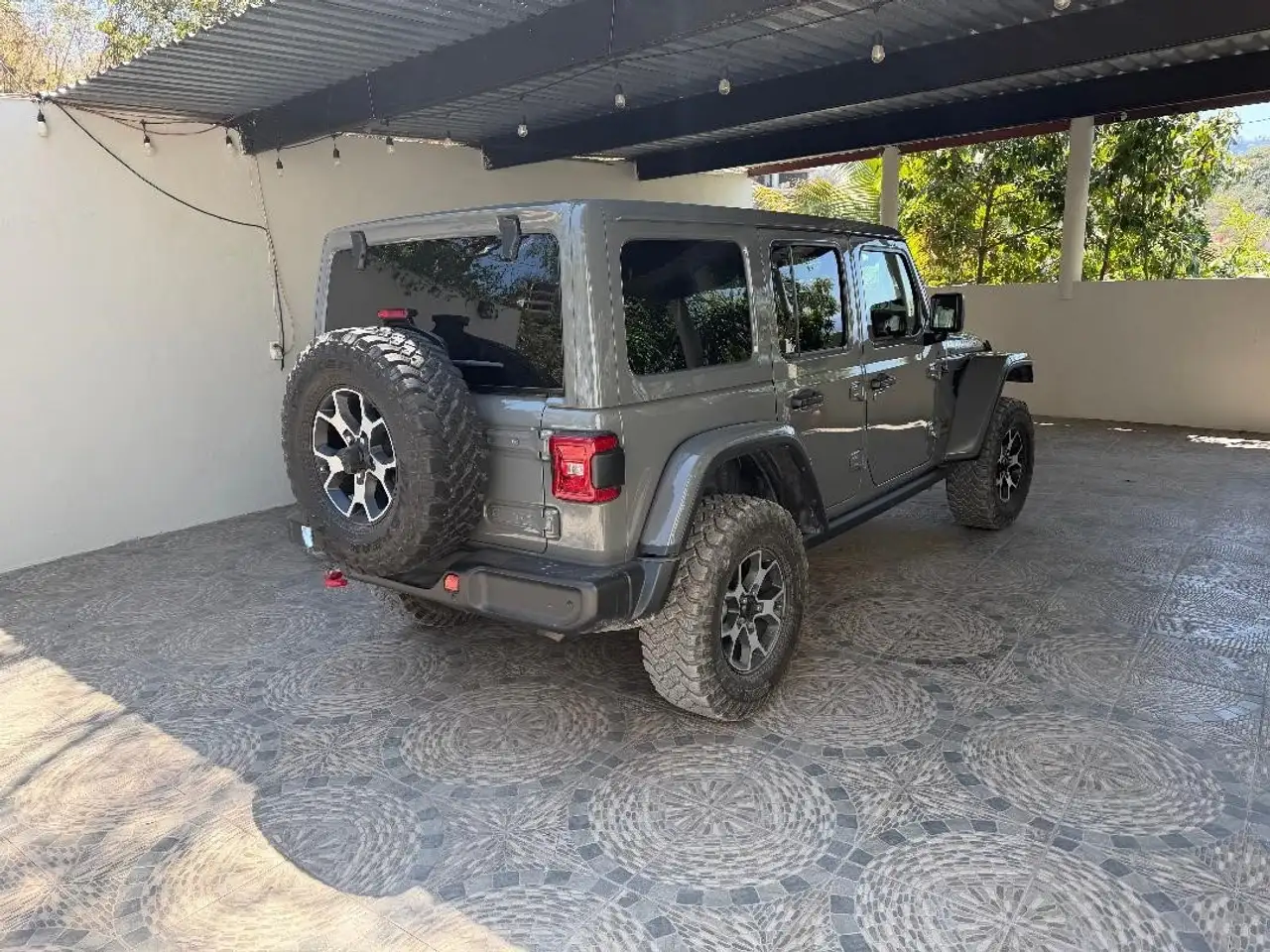 Jeep Wrangler - Image 6