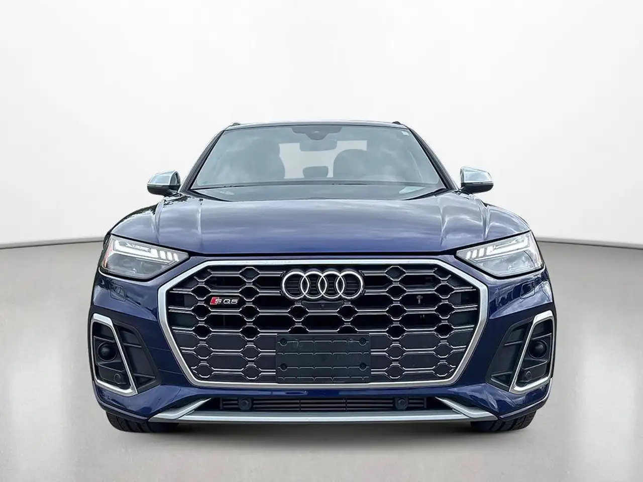 Audi SQ5 - Image 9