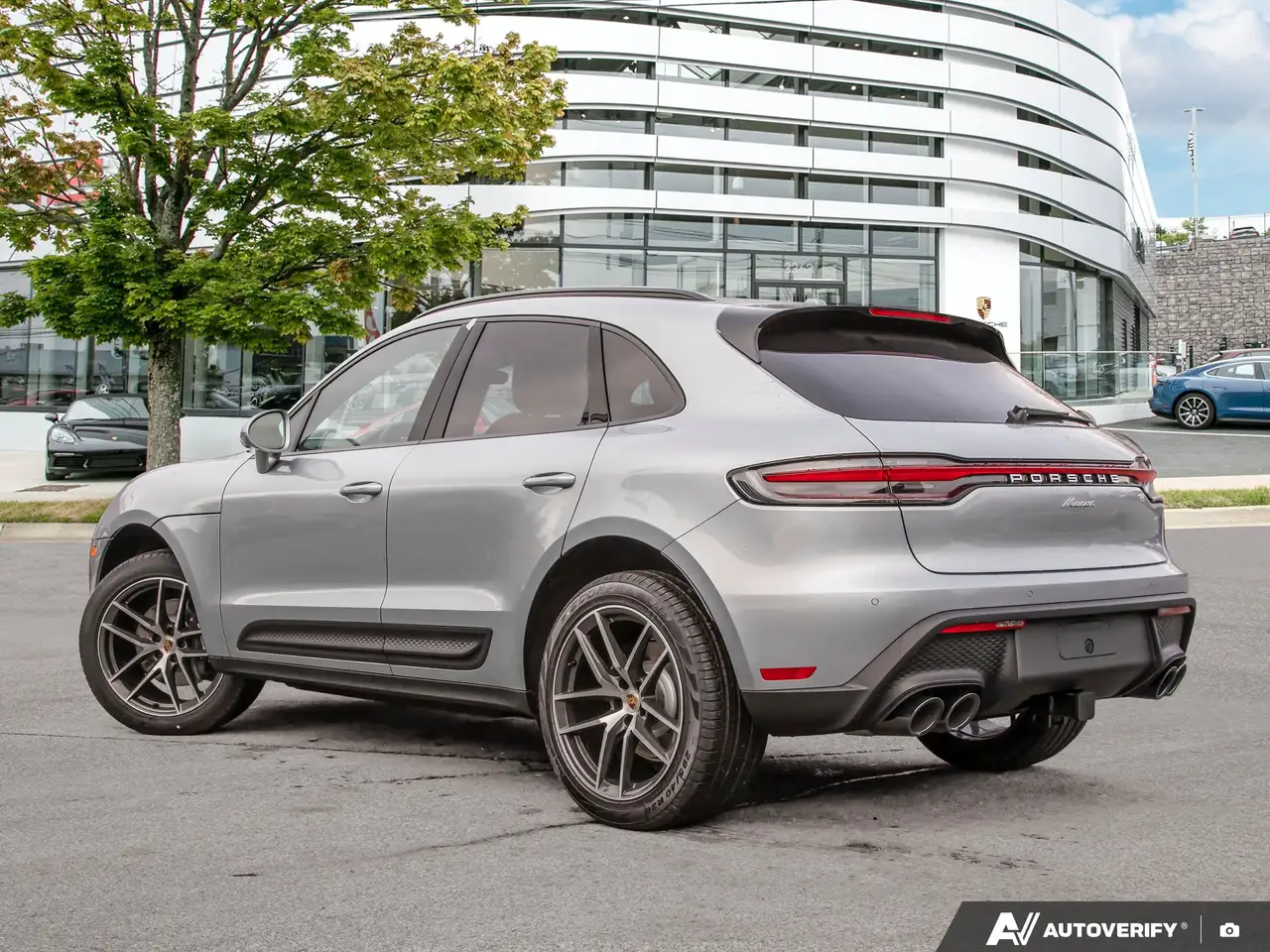 Porsche Macan - Image 3