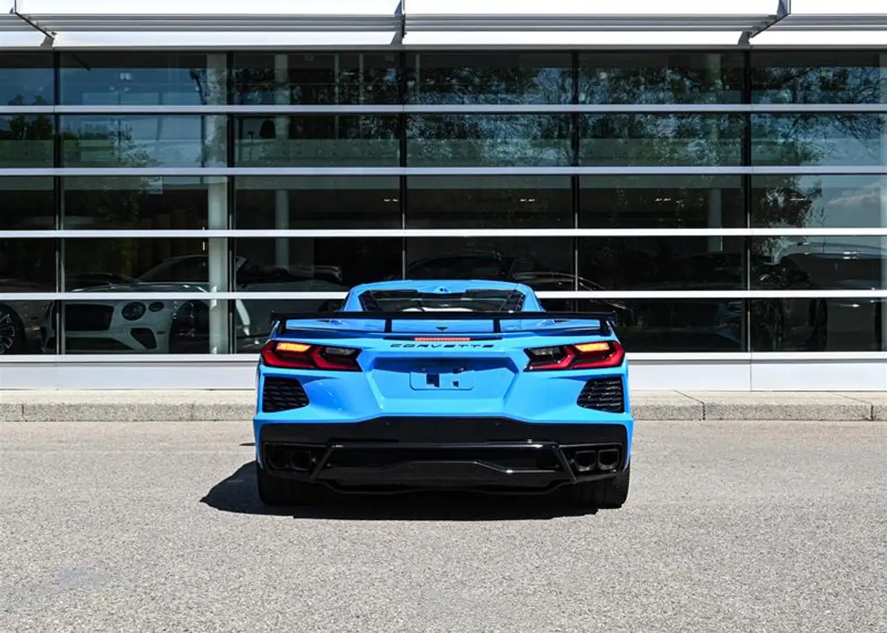 Chevrolet Corvette - Image 8