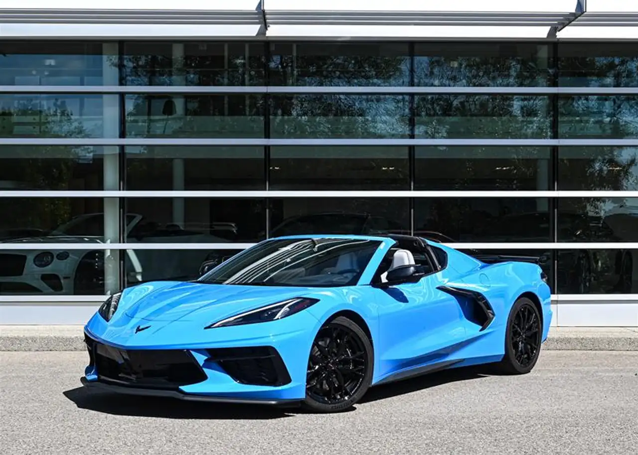Chevrolet Corvette - Image 1