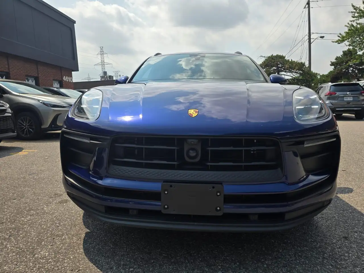Porsche Macan - Image 3