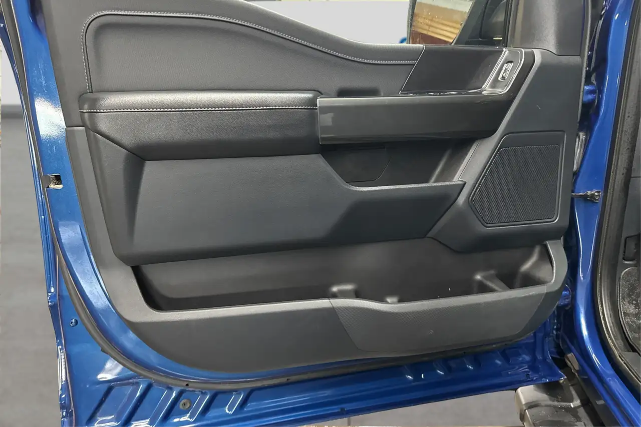 Ford F-150 - Image 20