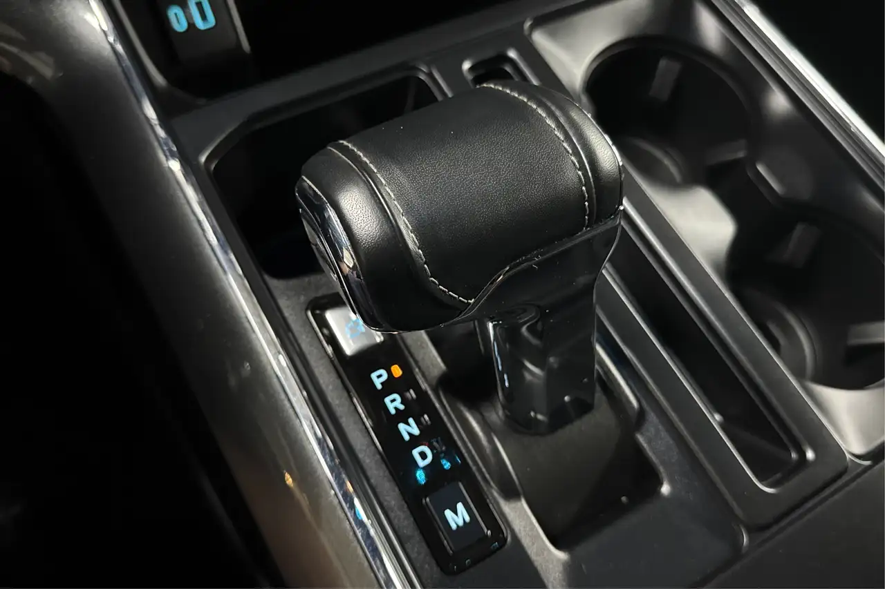 Ford F-150 - Image 34