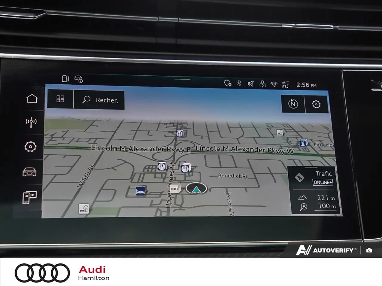 Audi SQ8 - Image 20