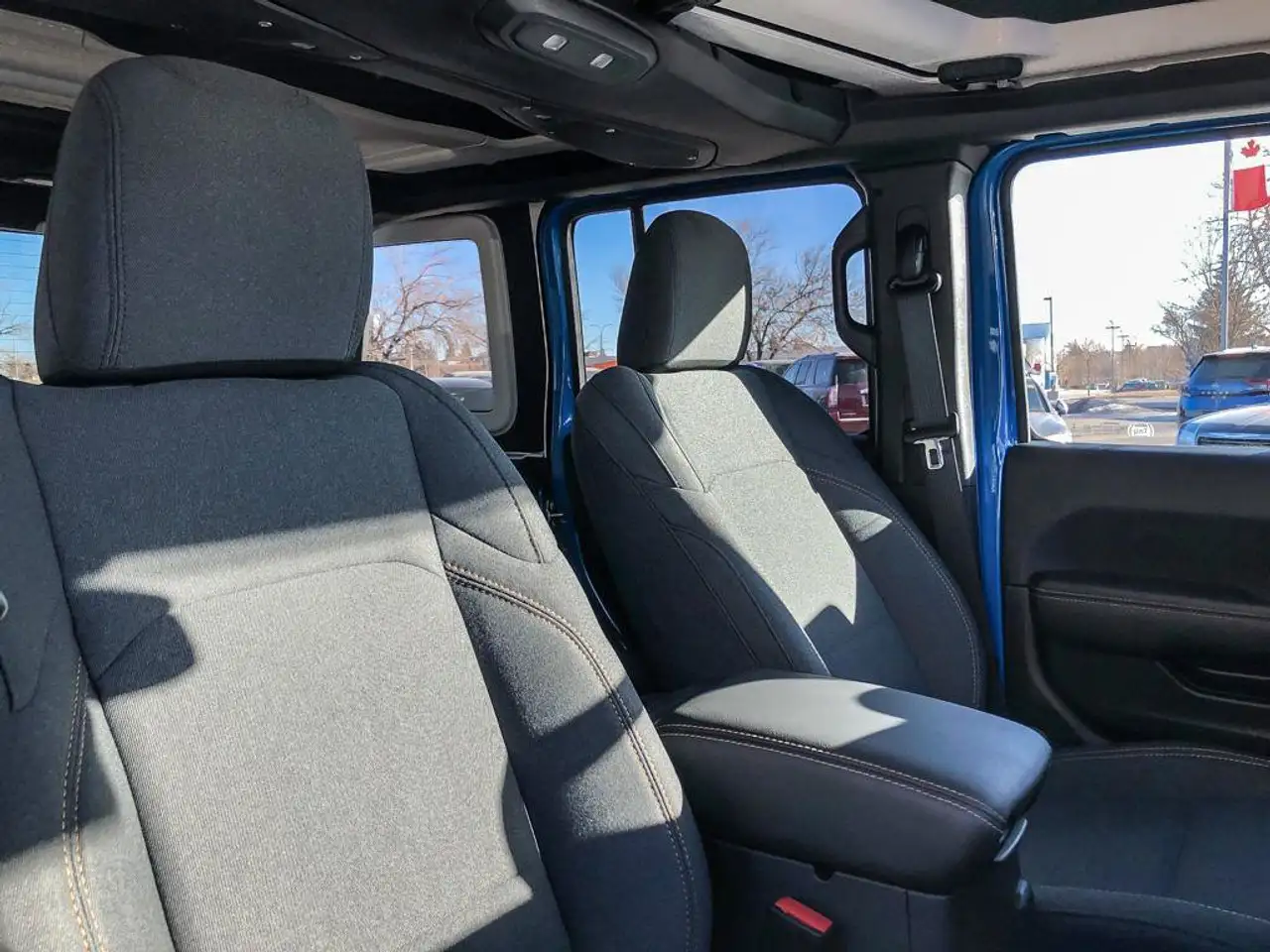 Jeep Wrangler - Image 24