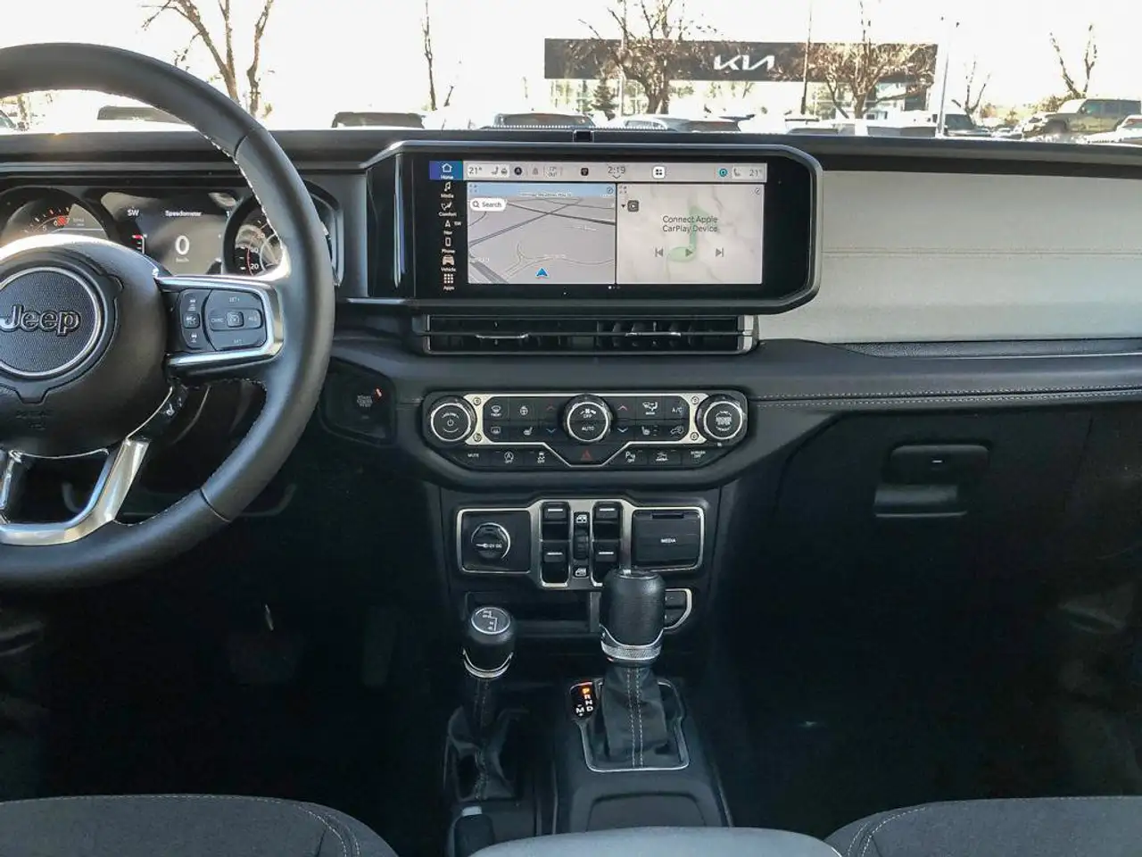 Jeep Wrangler - Image 21