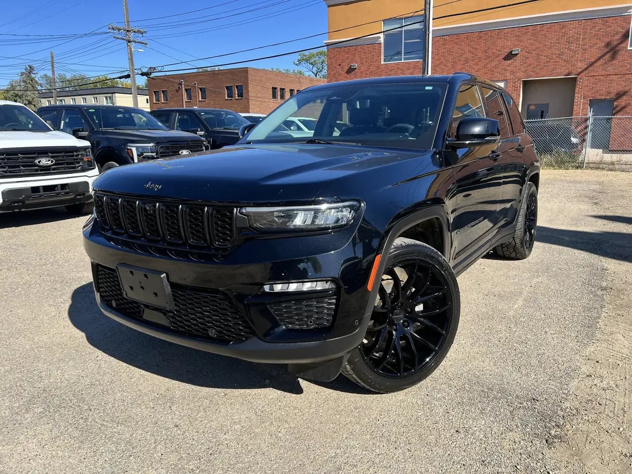 Jeep Grand Cherokee - Image 2