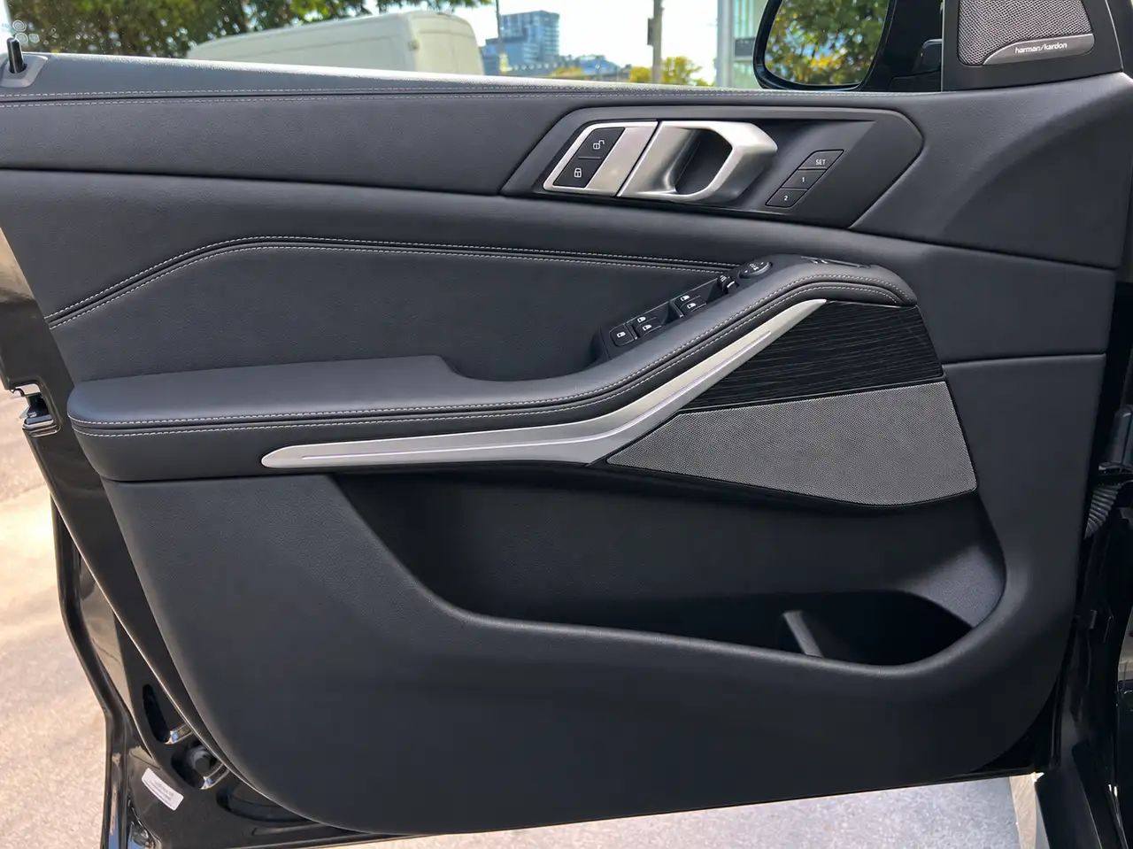 BMW X5 - Image 19