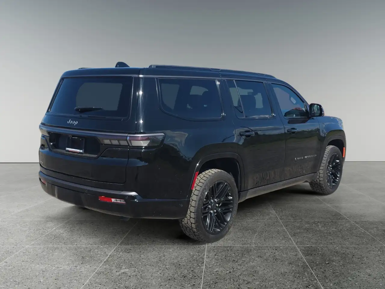 Jeep Grand Wagoneer - Image 6