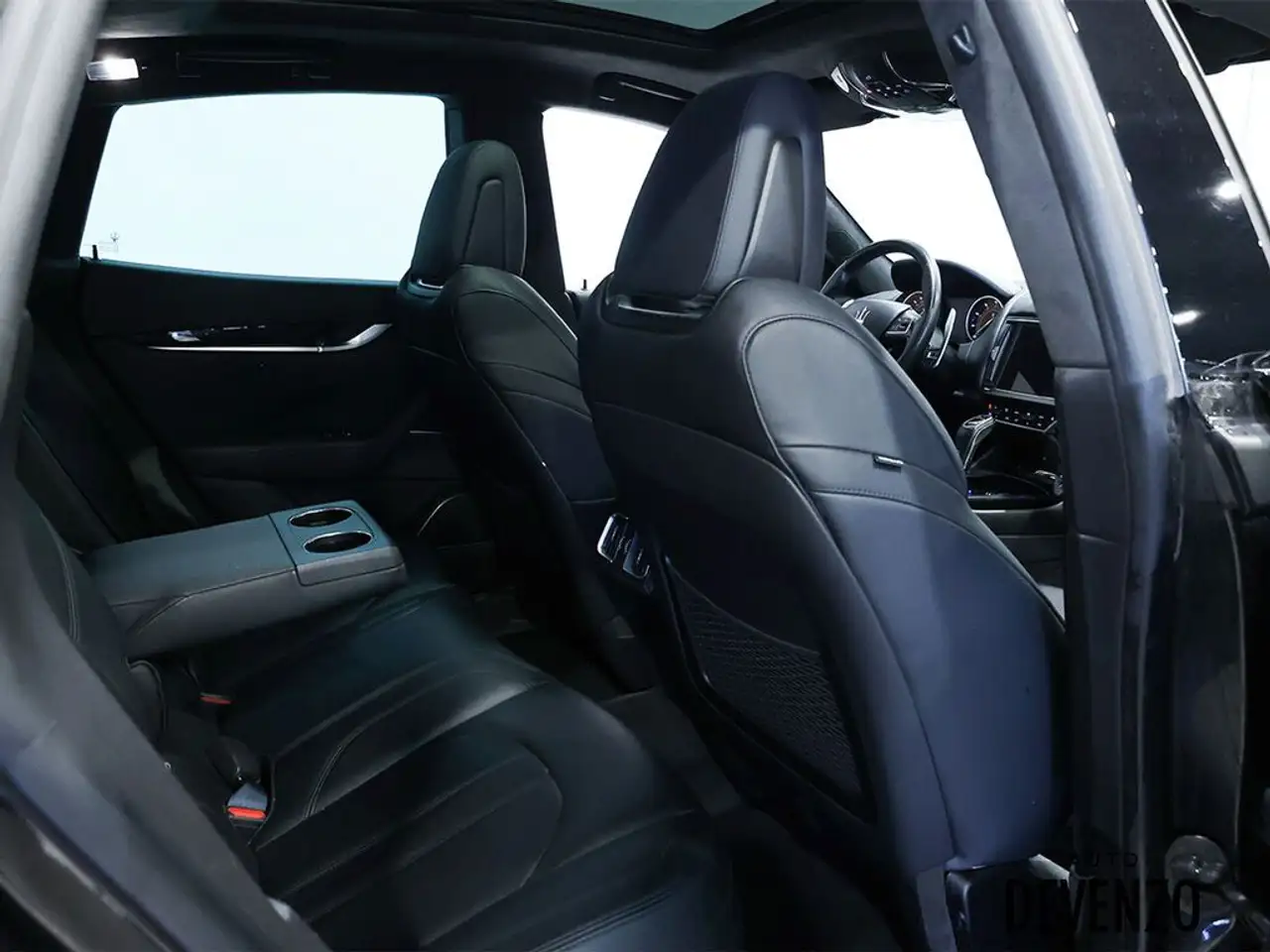 Maserati Levante - Image 10