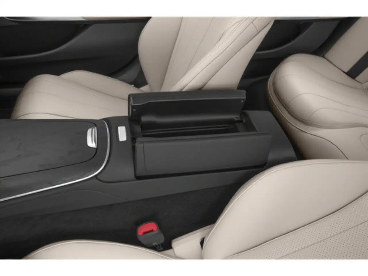 Mercedes-Benz E-Class - Image 11
