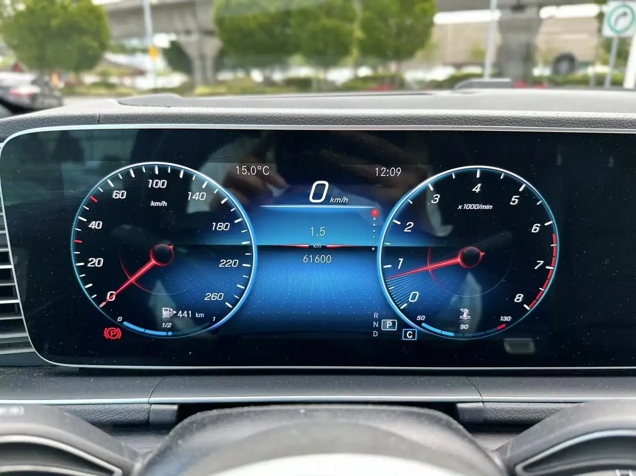 Mercedes-Benz GLE - Image 18