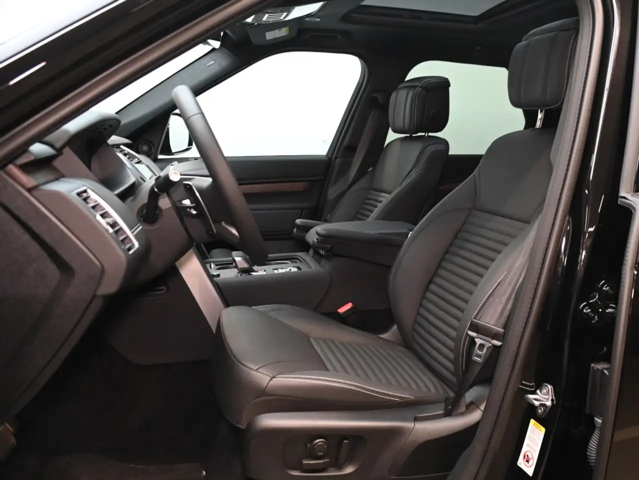 Land Rover Discovery - Image 9