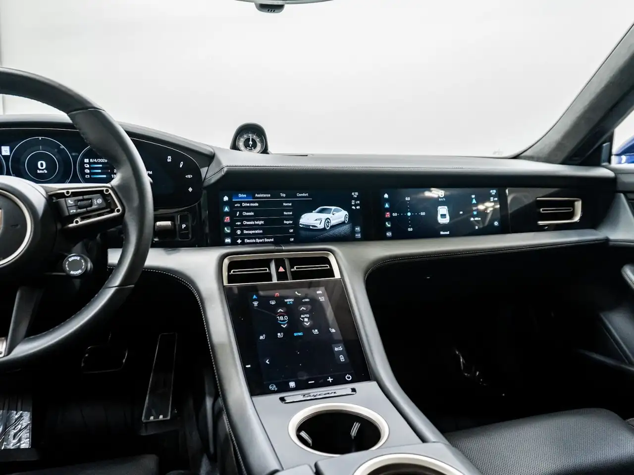 Porsche Taycan - Image 17