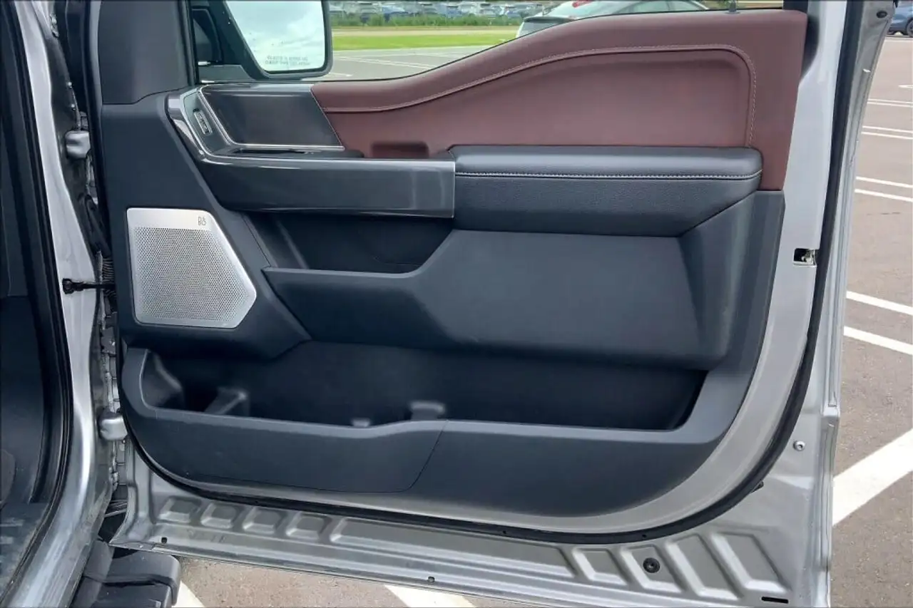 Ford F-150 - Image 22