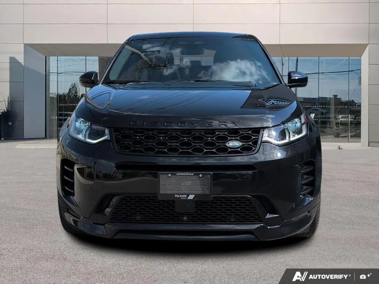 Land Rover Discovery Sport - Image 2
