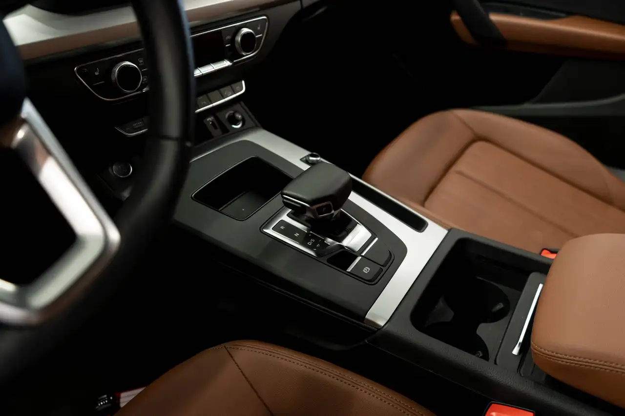 Audi Q5 - Image 16