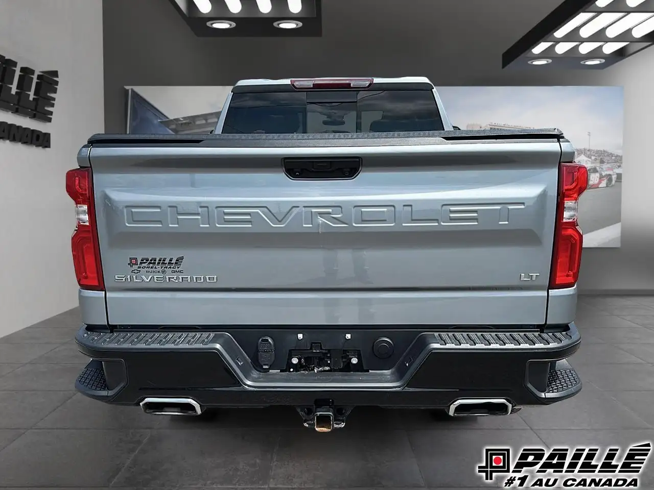 Chevrolet Silverado 1500 - Image 6
