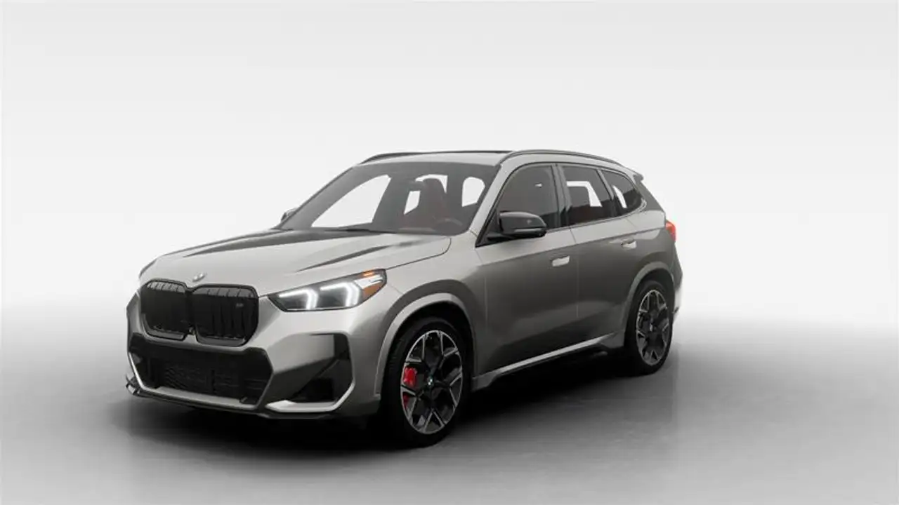 BMW X1 - Image 1