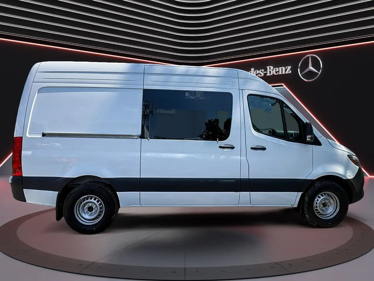 Mercedes-Benz Sprinter - Image 6