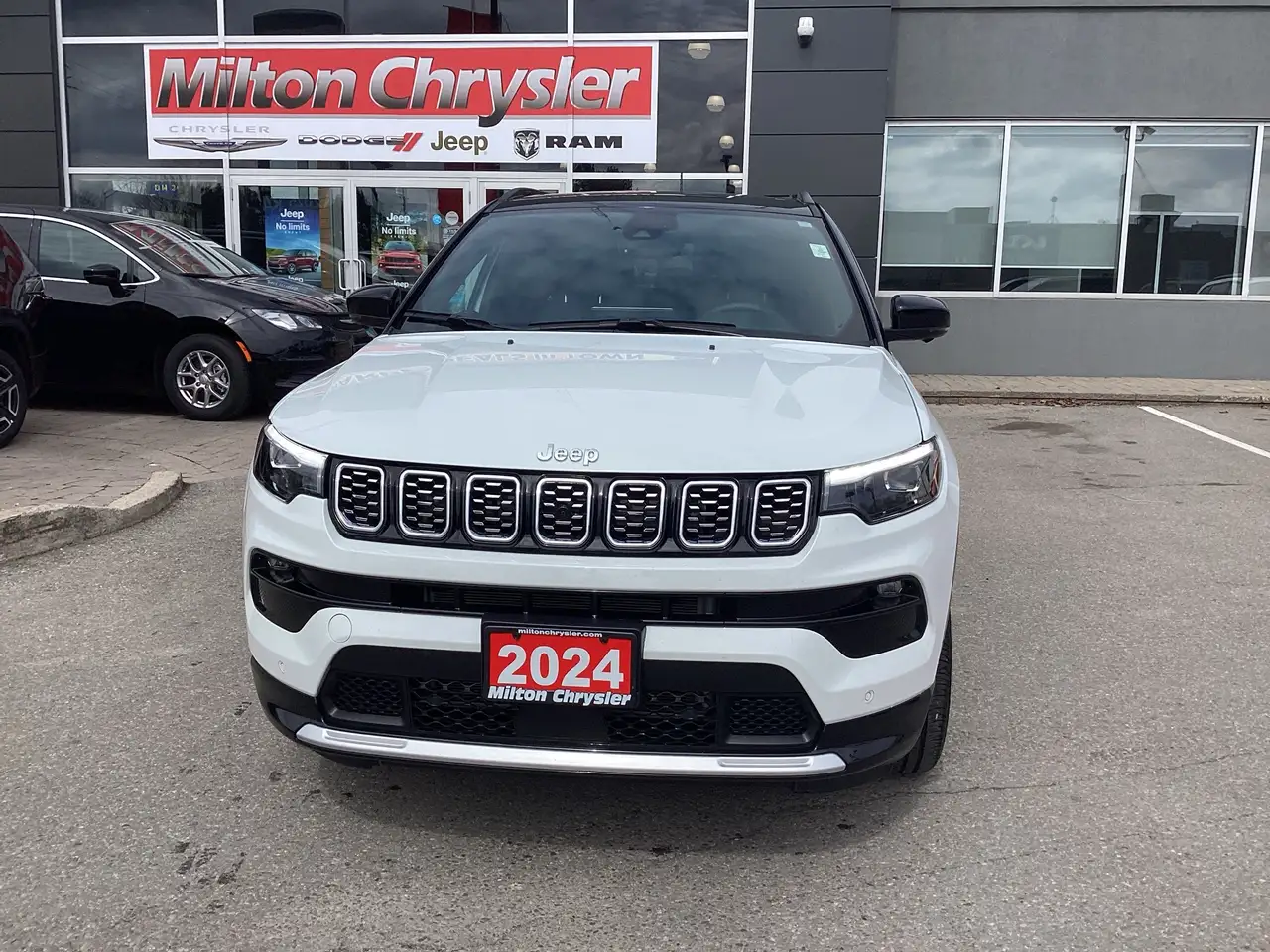 Jeep Compass - Image 2