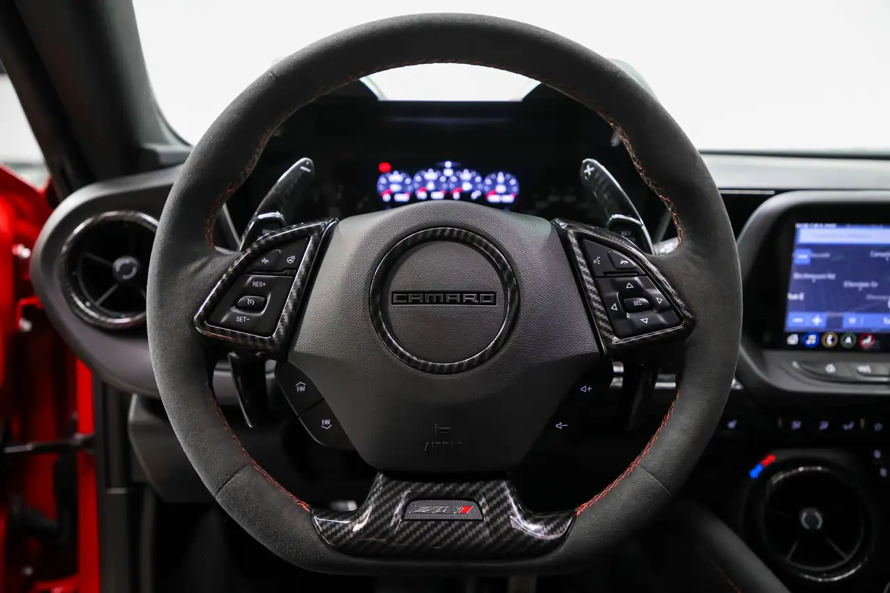 Chevrolet Camaro - Image 39