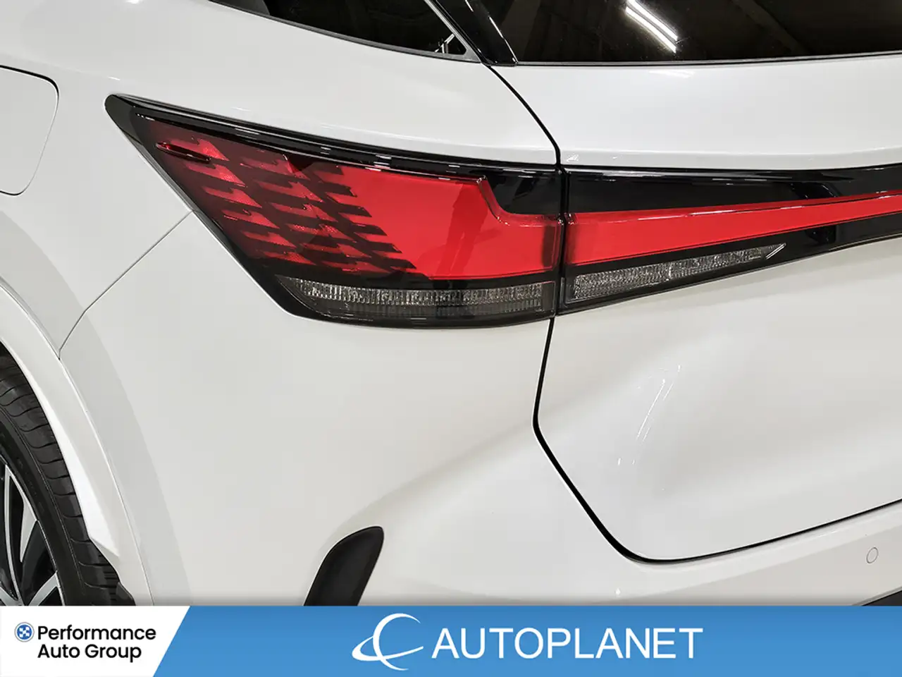 Lexus RX - Image 11