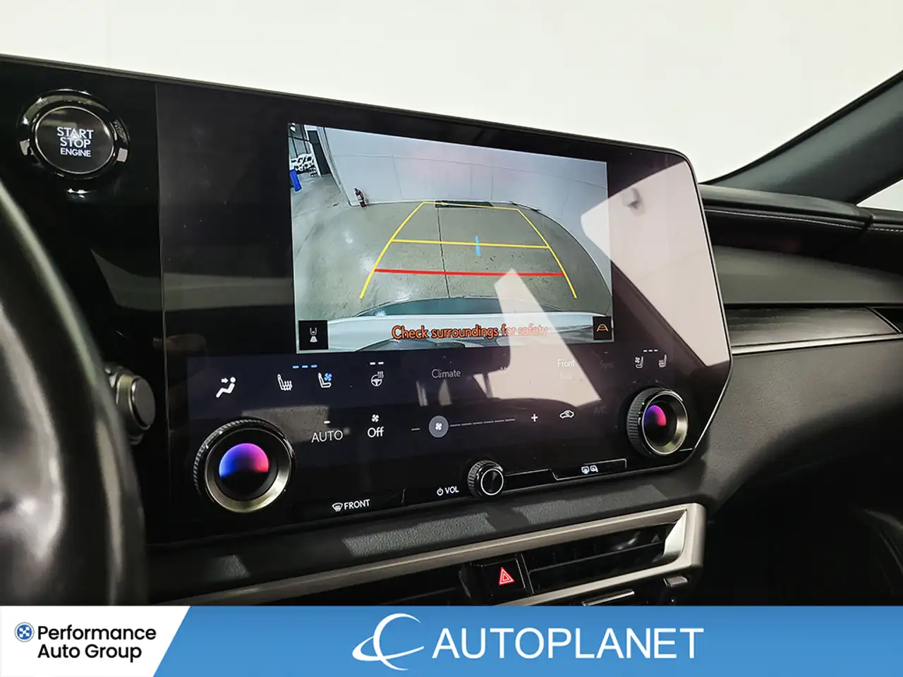 Lexus RX - Image 33