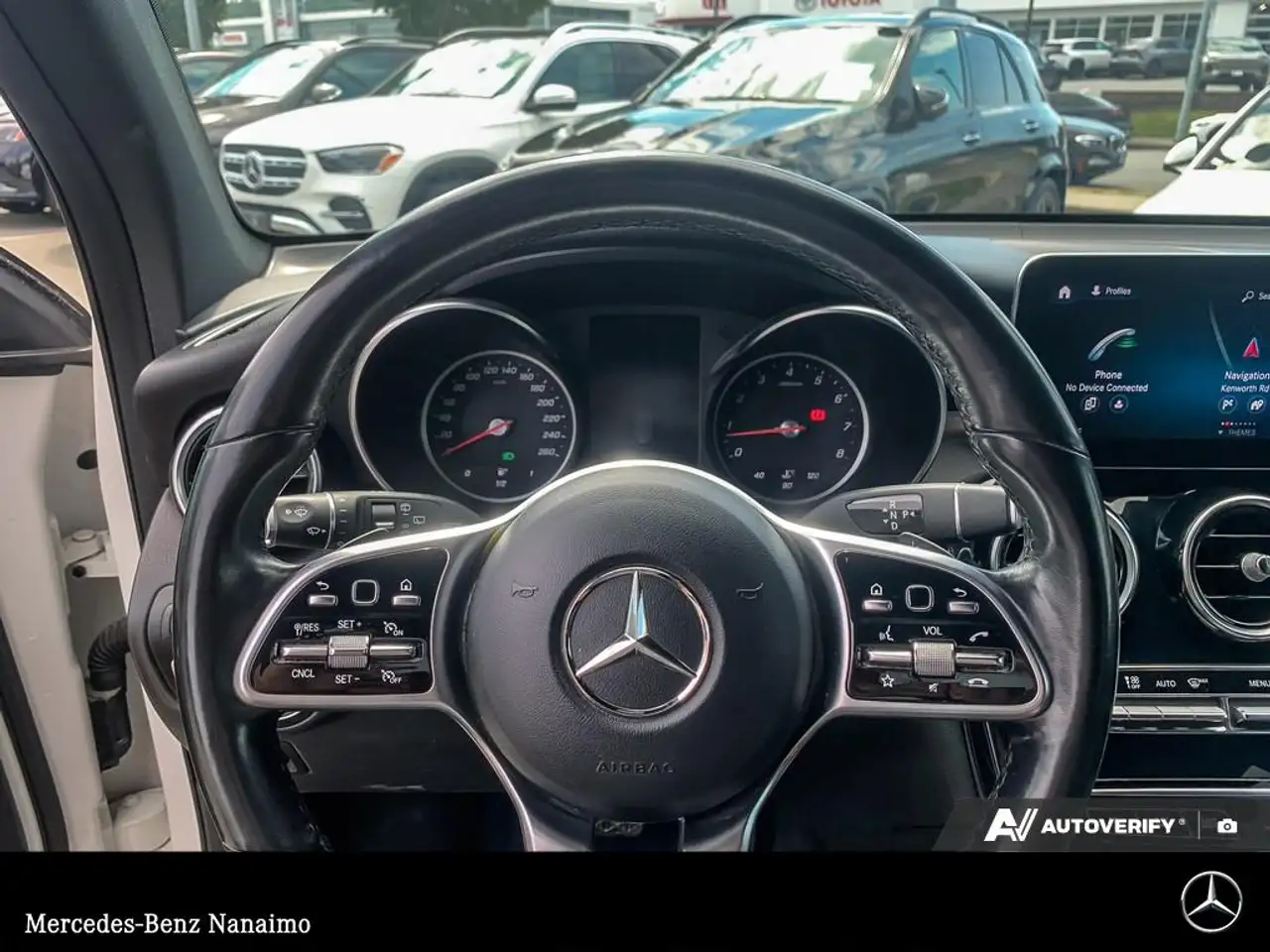 Mercedes-Benz GLC - Image 13