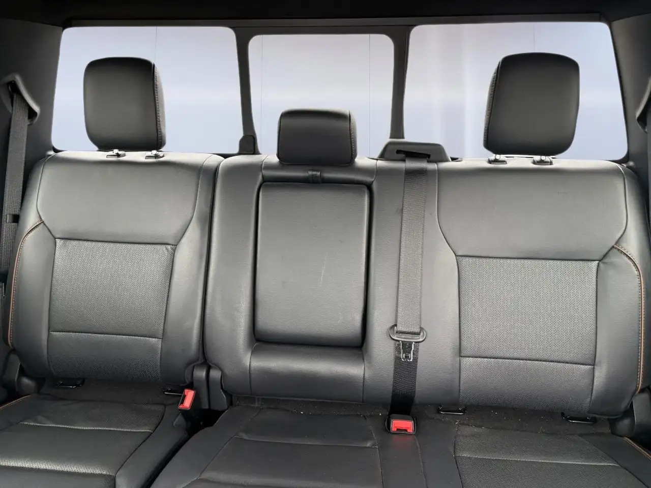 Ford F-150 - Image 22