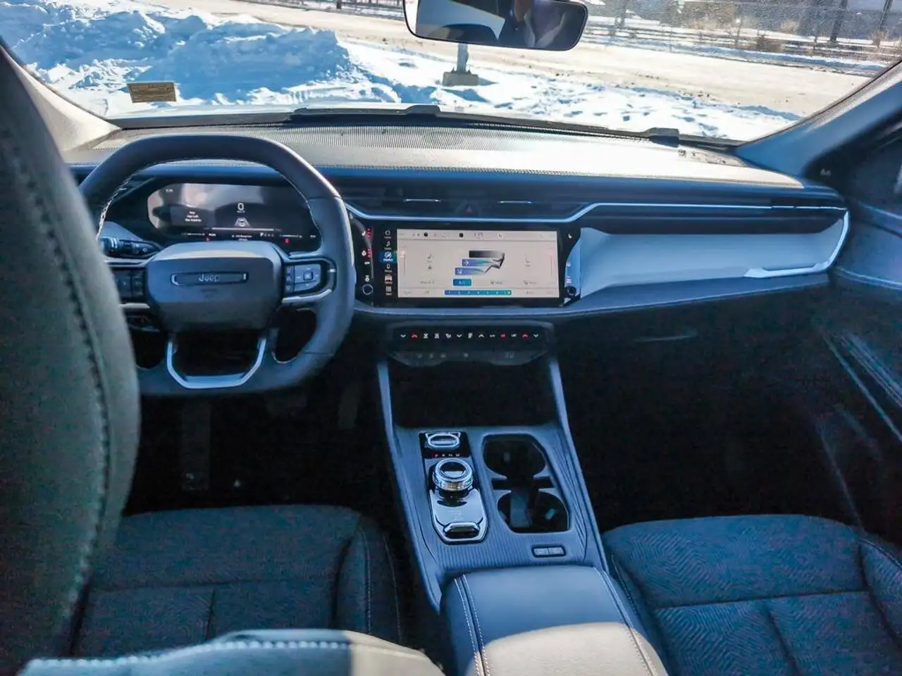Jeep Cherokee - Image 26