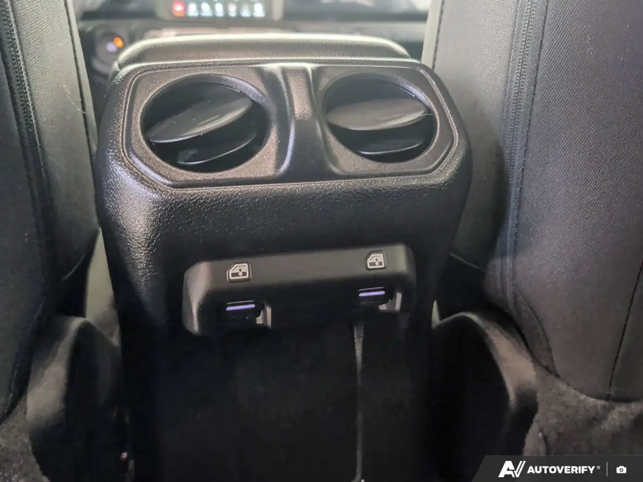 Jeep Wrangler - Image 28