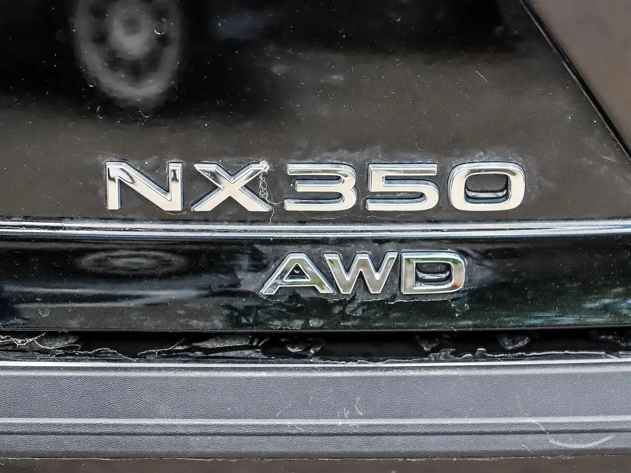 Lexus NX - Image 18