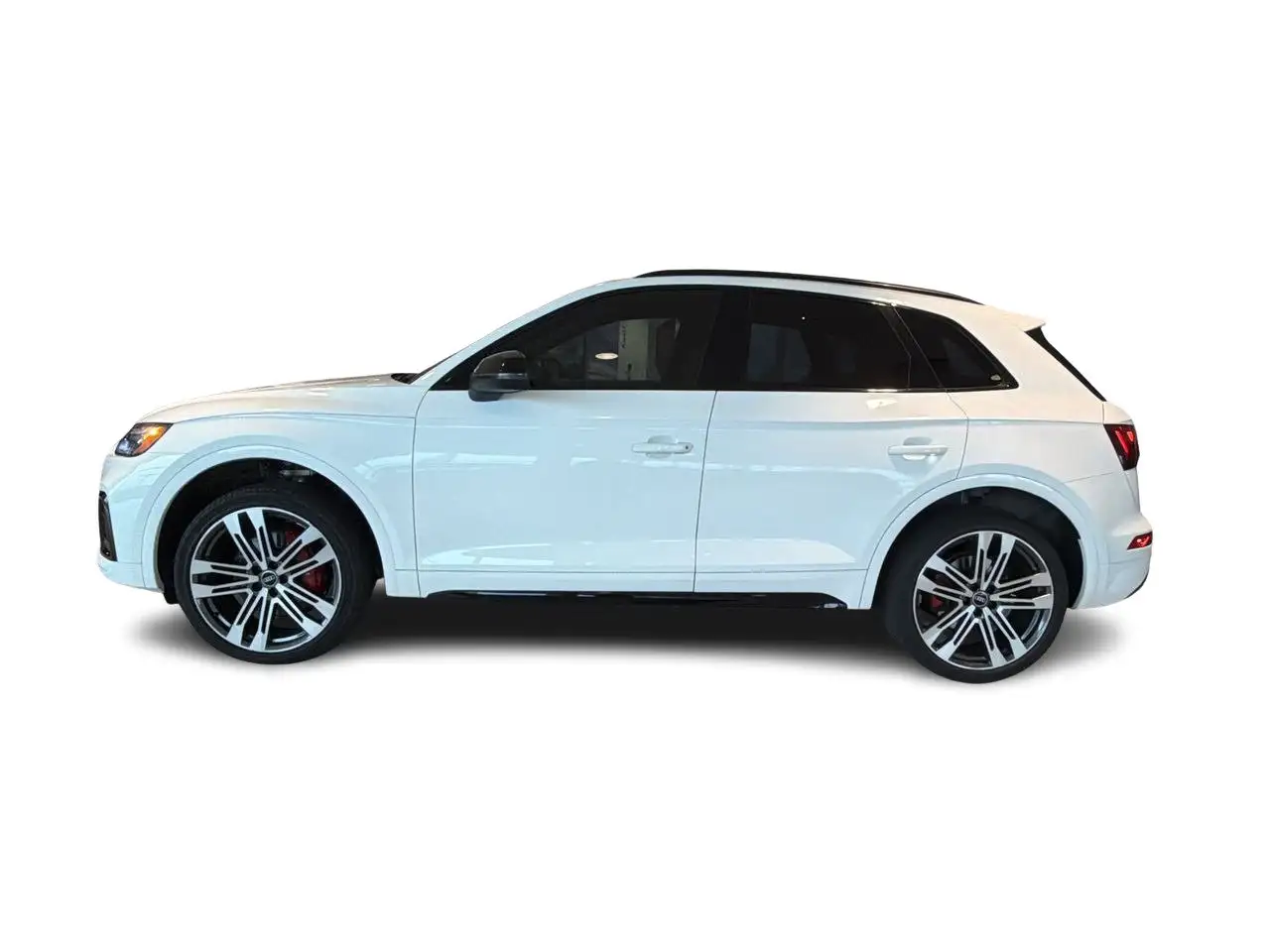 Audi SQ5 - Image 8