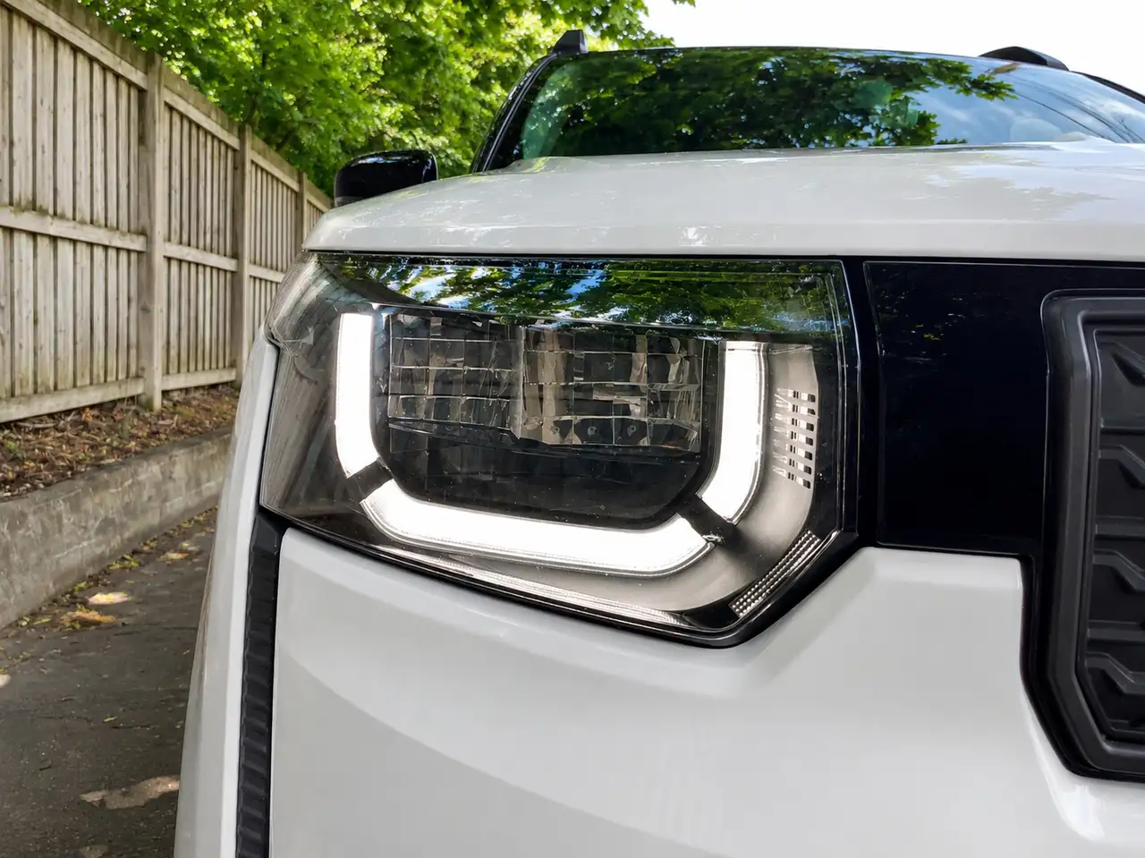 Jeep Cherokee - Image 22