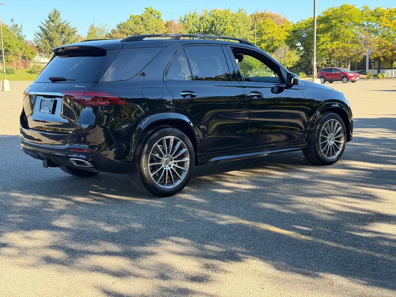 Mercedes-Benz GLE - Image 25