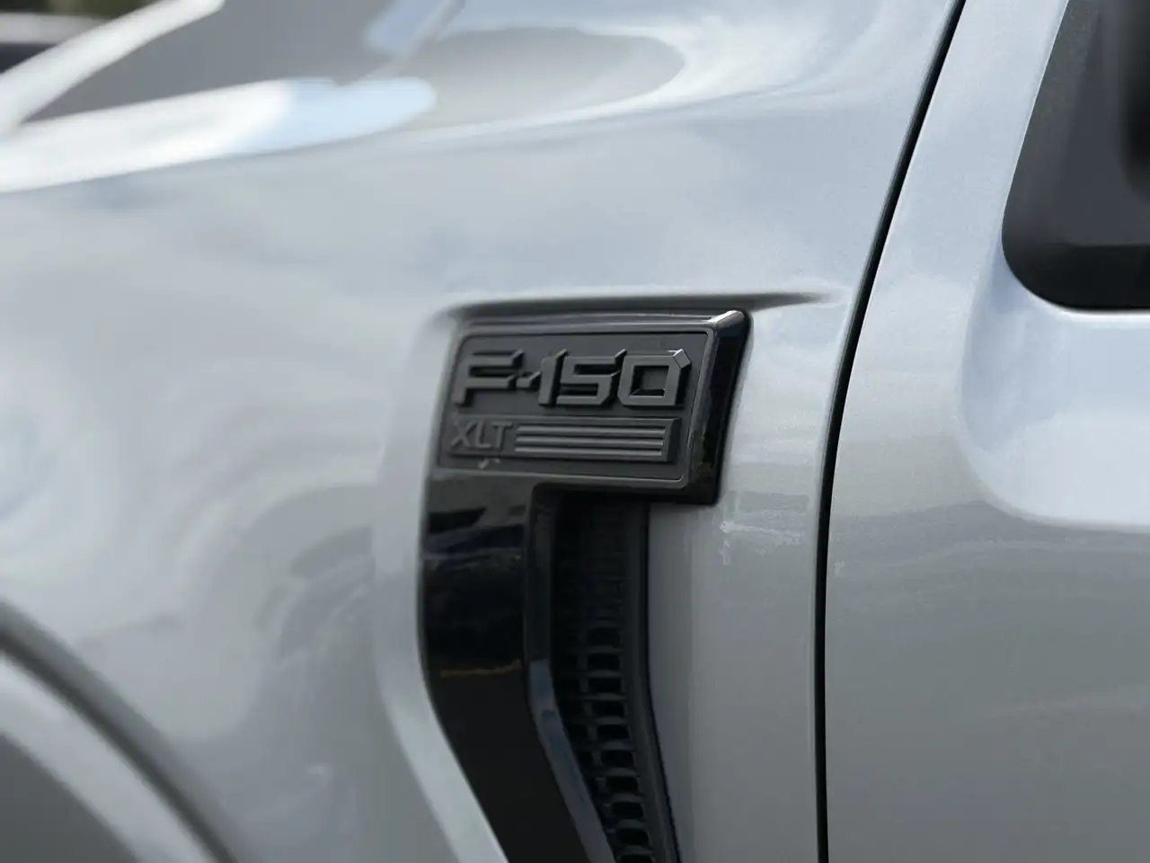 Ford F-150 - Image 16