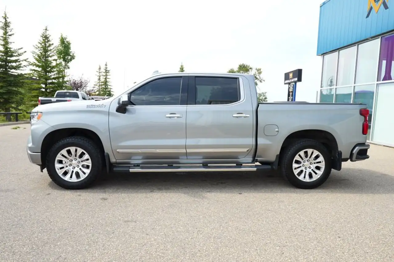 Chevrolet Silverado 1500 - Image 8